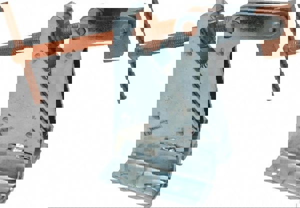 3,200 Lb Holding Capacity, 6