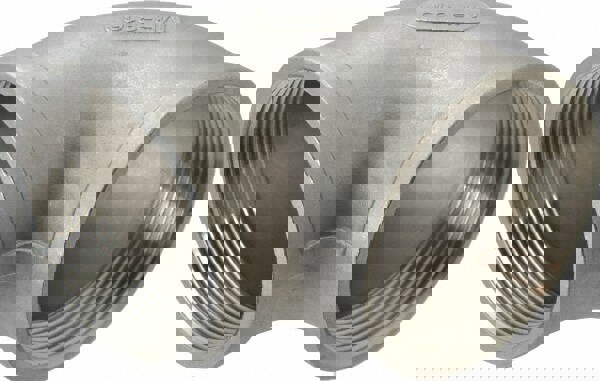 Pipe 90 &deg; Elbow: 3