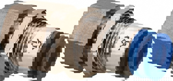 Push-to-Connect Tube Fitting: Female Bul