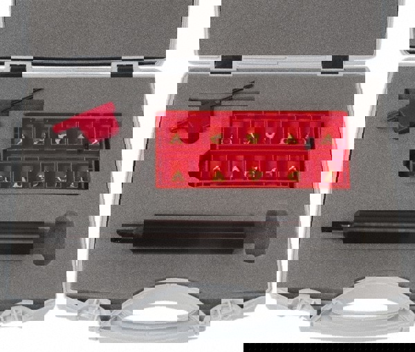 Indexable Threading Toolholder: Right Hand