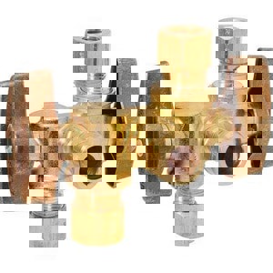 LF 1/2X3/8X3/8 BARBXCOMP QT ANG ST