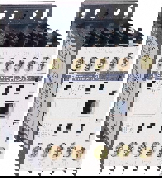 IEC Contactor: 3 Poles, NO