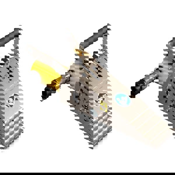 Air-Hydraulic Pump: 10,000 psi