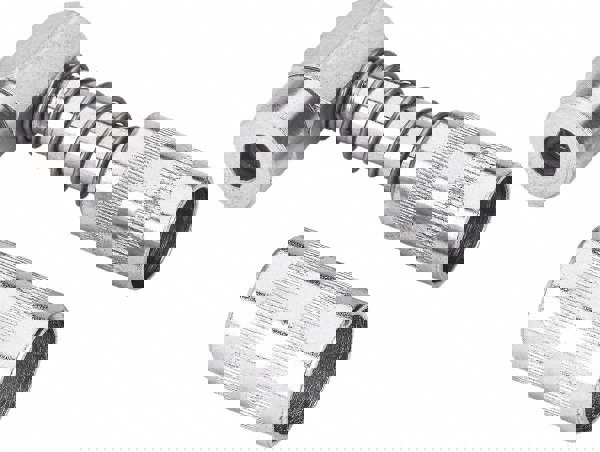 Grease Gun 90 &deg; Coupler: 4,500 Operating psi