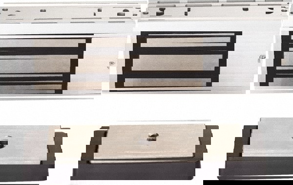 1,000 Lb Avg Magnetic Pull Electromagnetic Lock