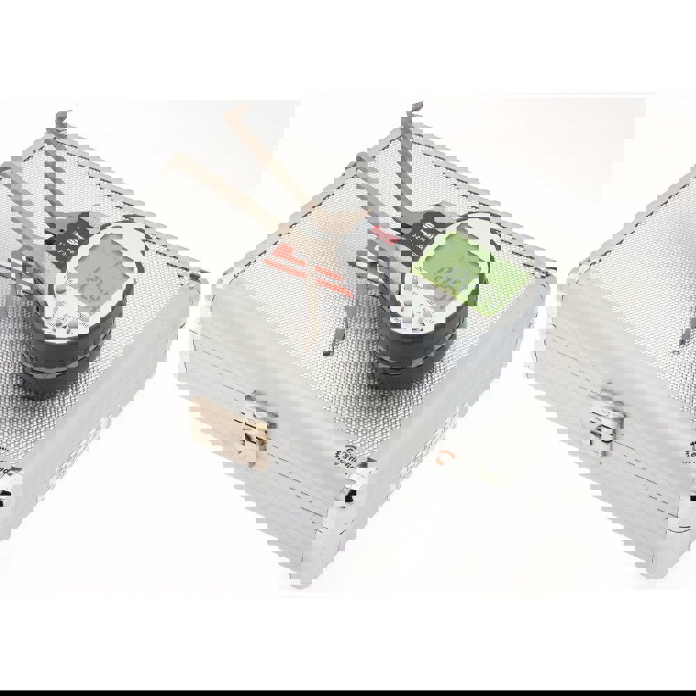 Electronic Caliper: 1 to 2