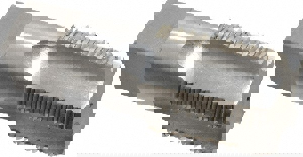 1-1/4 - 11-1/2 NPT, 5 Flutes, Bright Finish, High Speed Steel, Interrupted Thread Pipe Tap