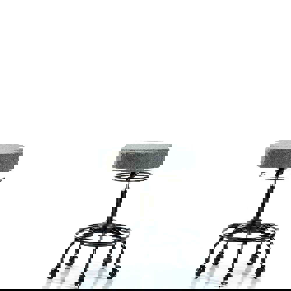 Adjustable Height Swivel Stool: Olefin, 24