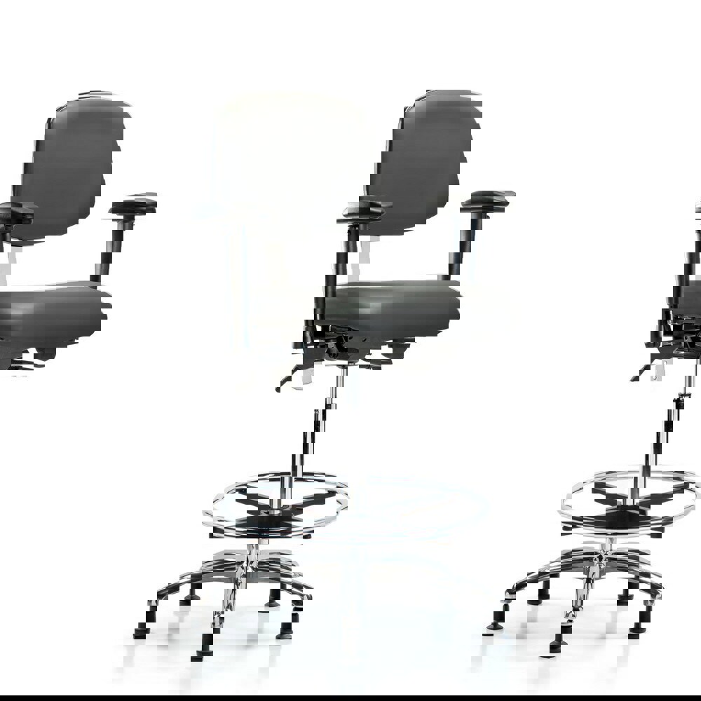 Task Chair: Vinyl, Carbon