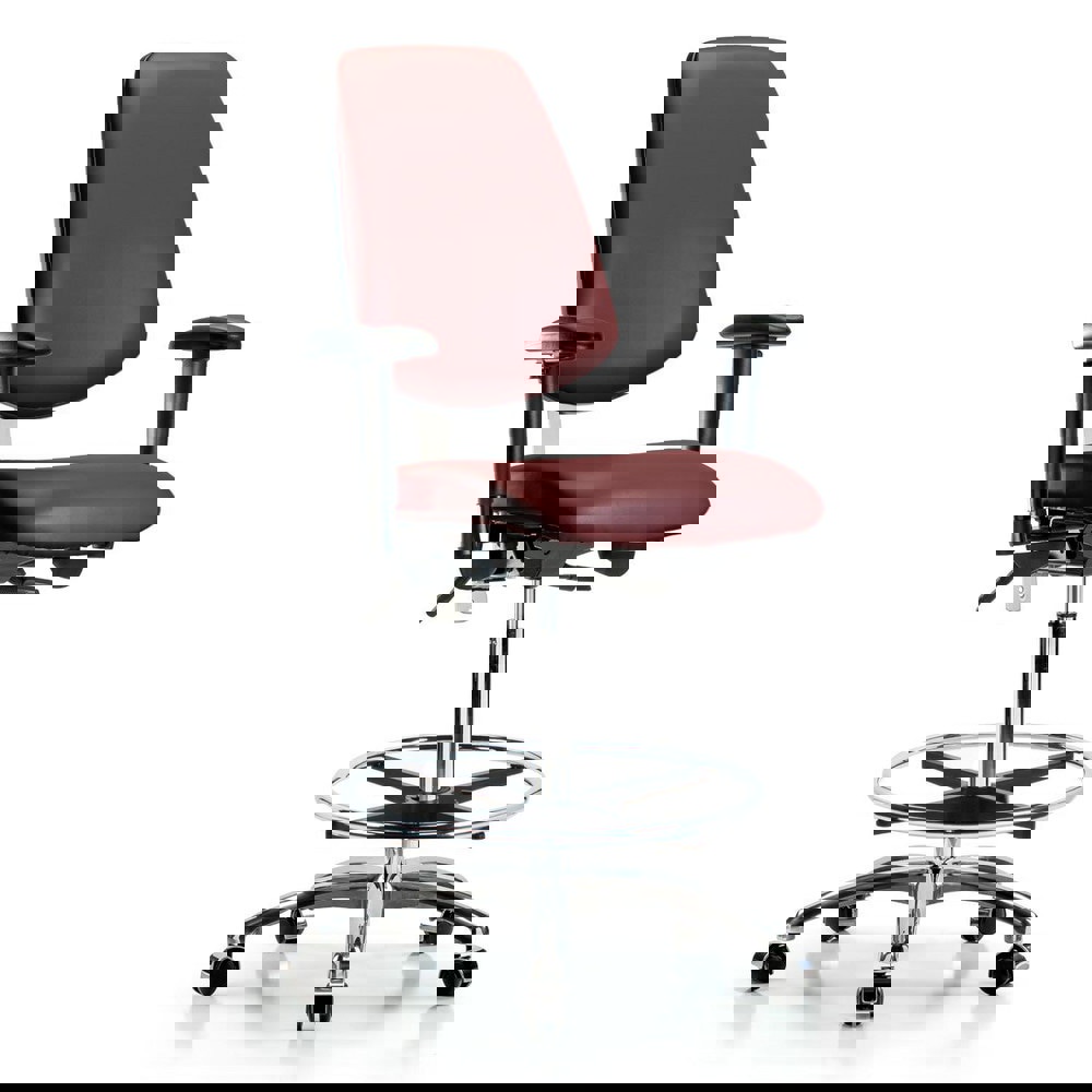 Task Chair: Vinyl, Borscht