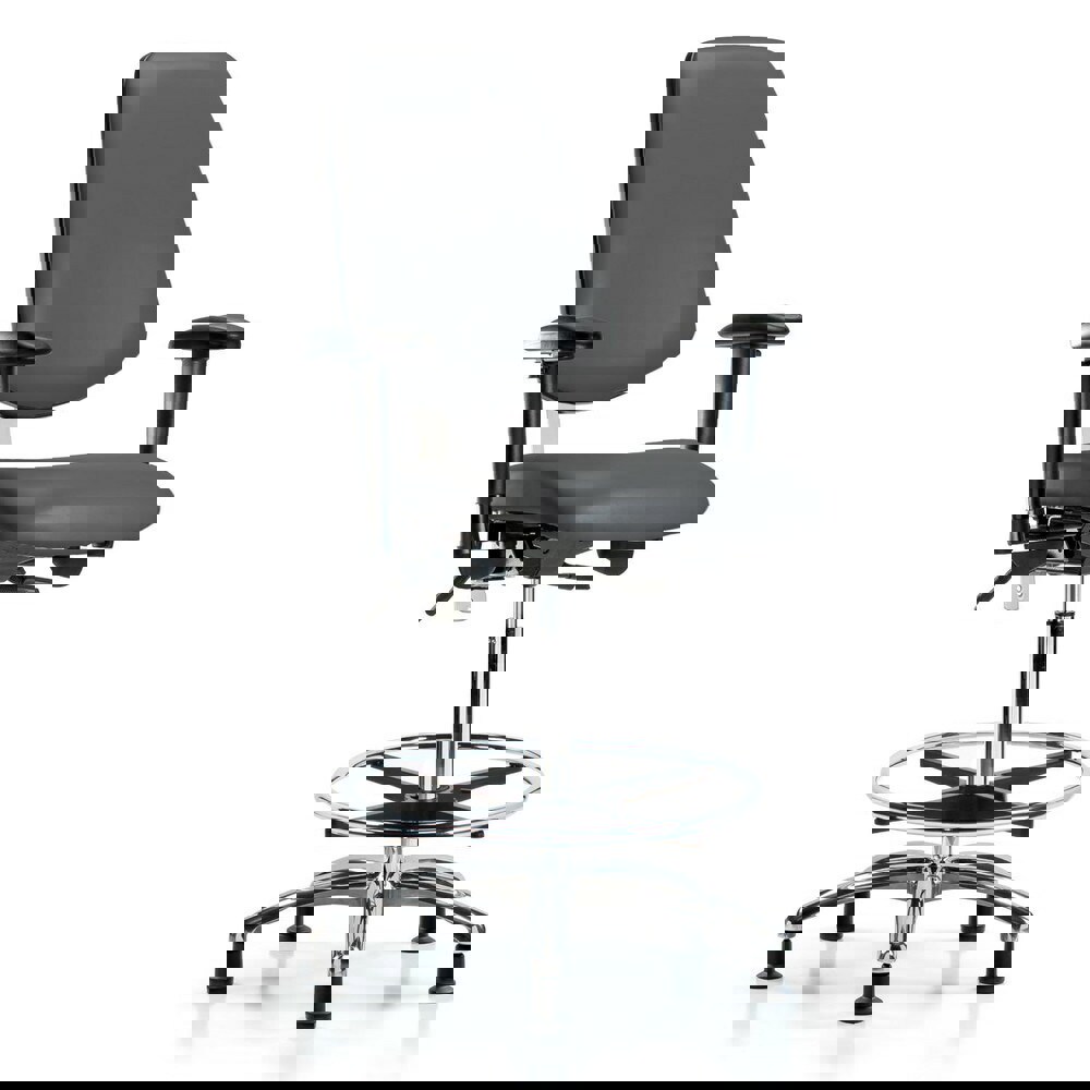 Task Chair: Vinyl, Carbon