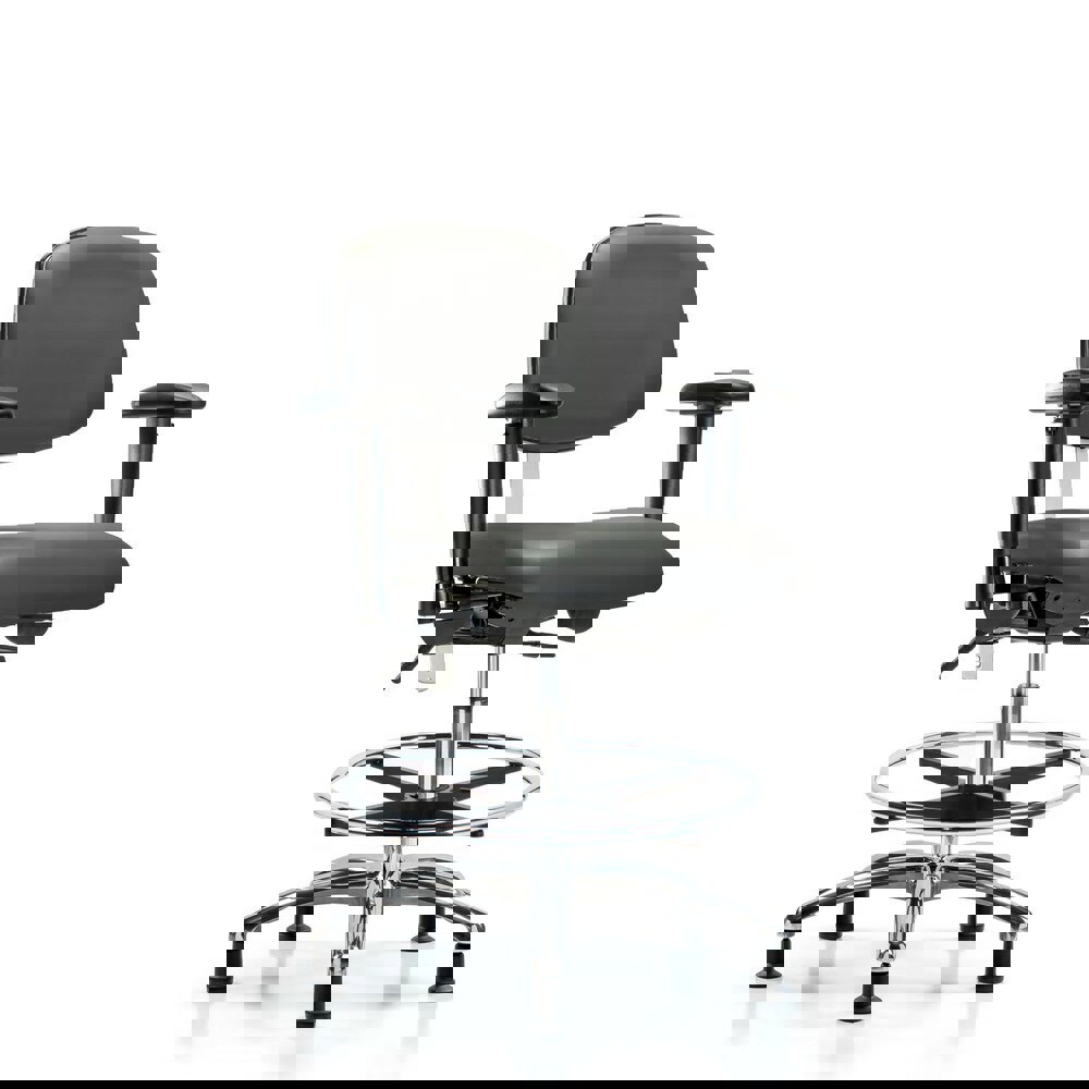 Task Chair: Vinyl, Carbon