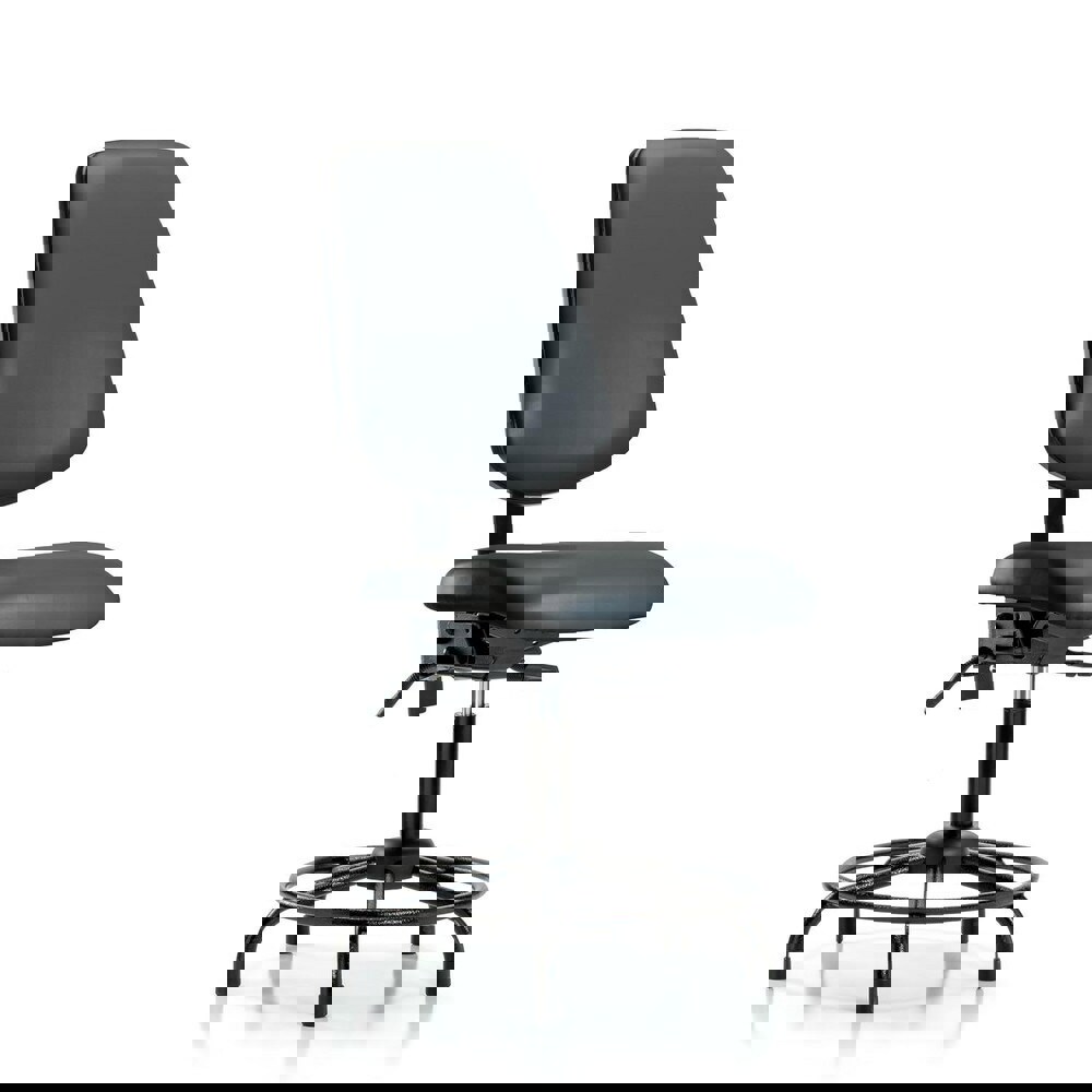 Task Chair: Vinyl, Carbon