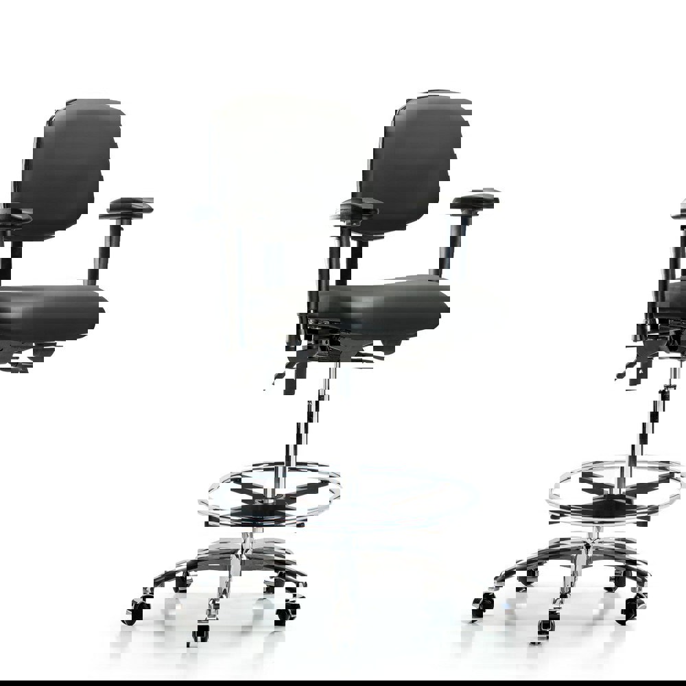 Task Chair: Vinyl, Carbon