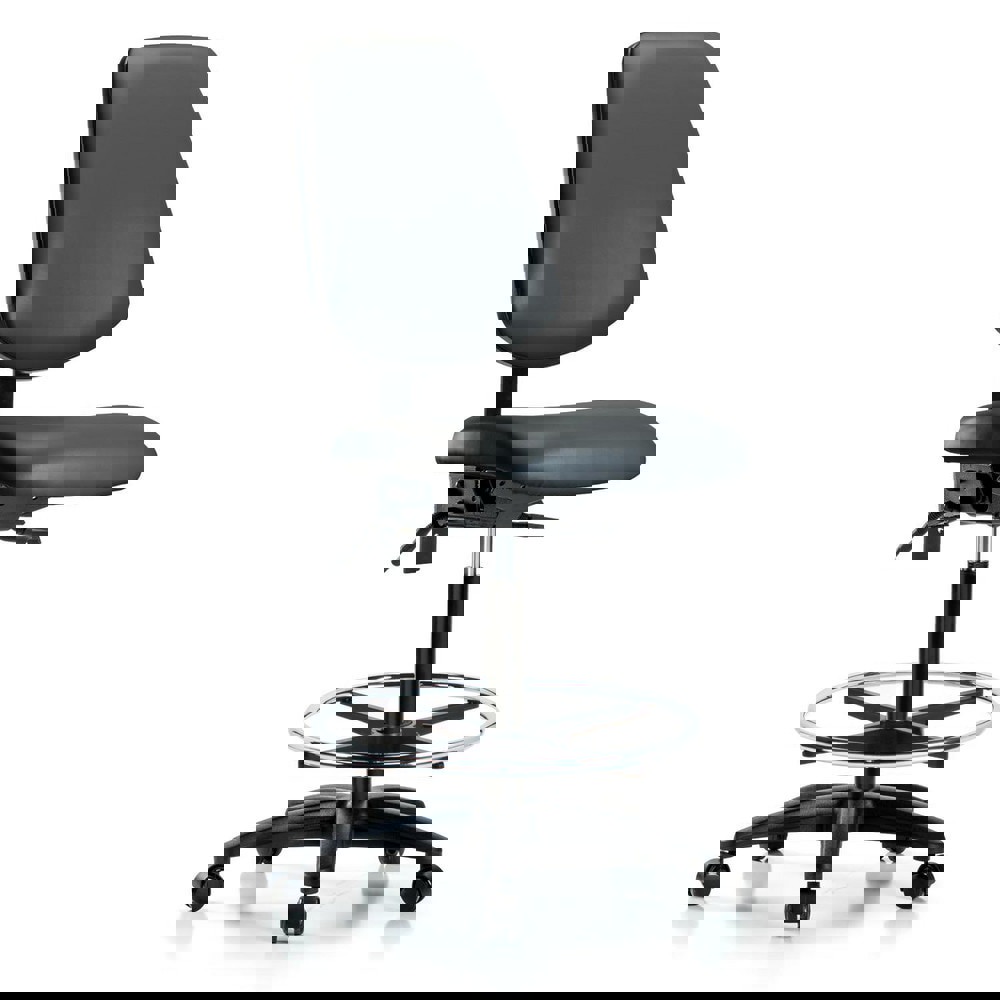 Task Chair: Vinyl, Carbon