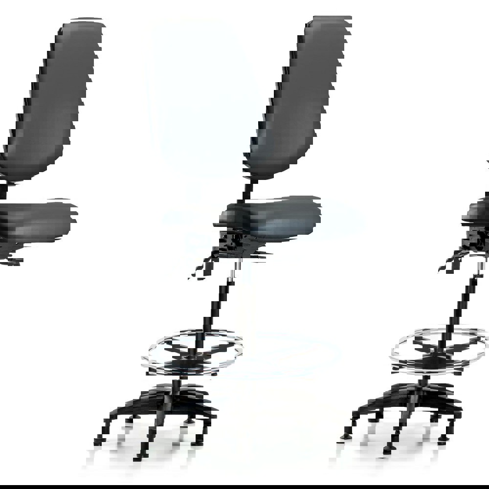 Task Chair: Vinyl, Carbon