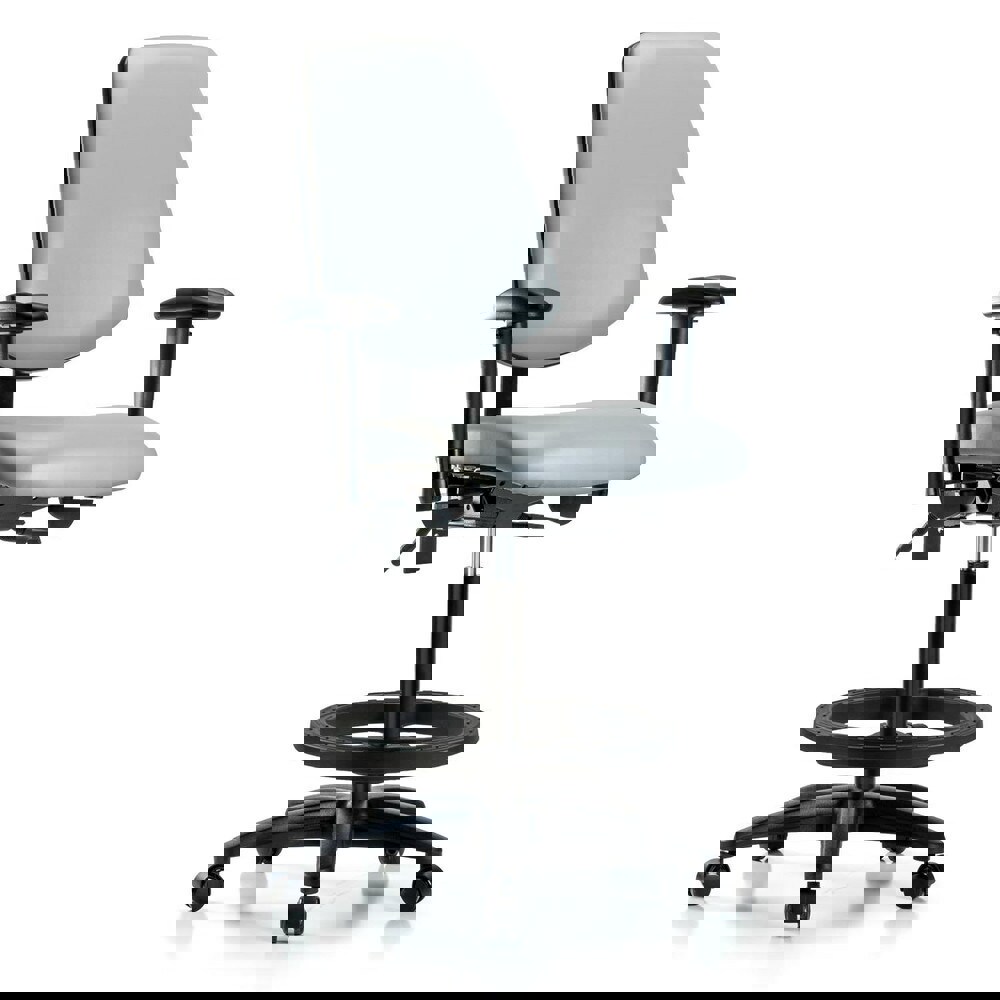 Task Chair: Vinyl, Dove