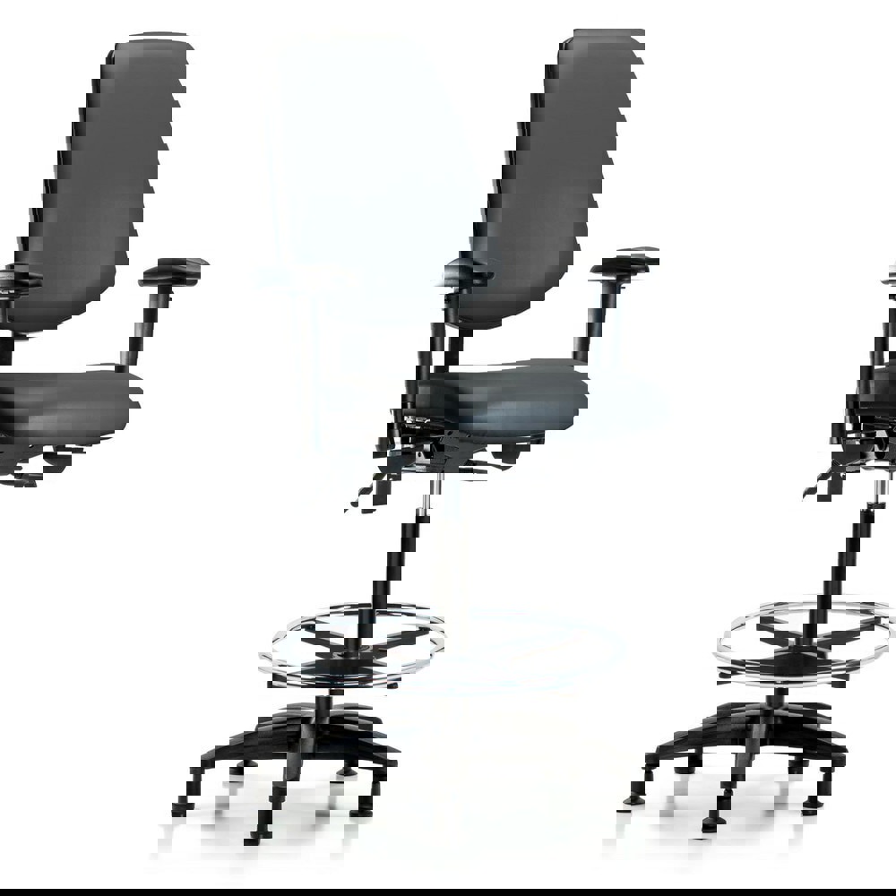 Task Chair: Vinyl, Carbon