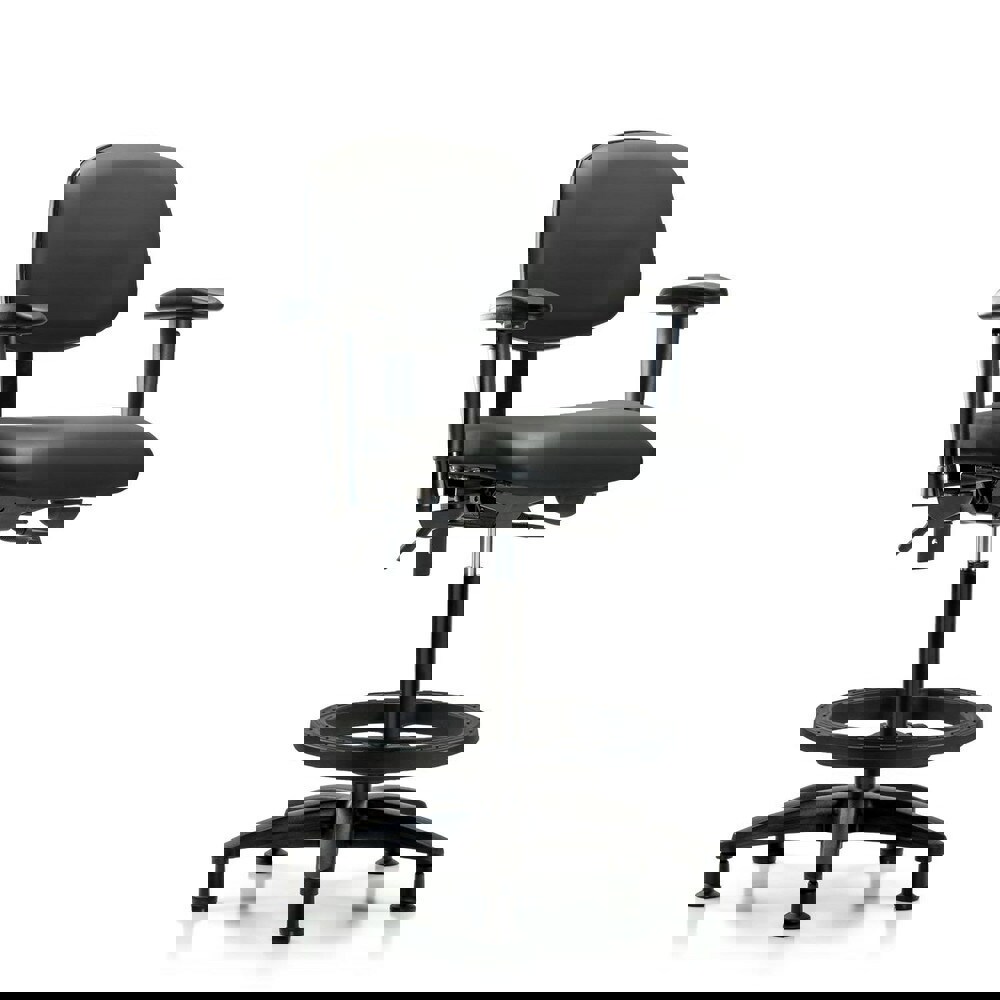 Task Chair: Vinyl, Carbon