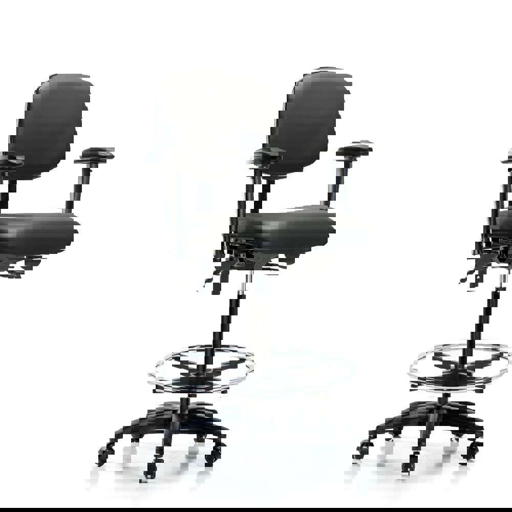 Task Chair: Vinyl, Carbon