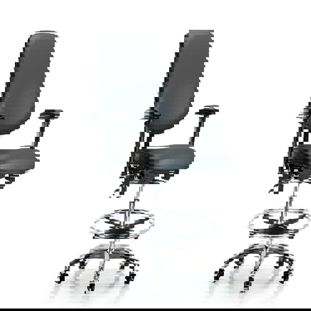 Task Chair: Vinyl, Carbon