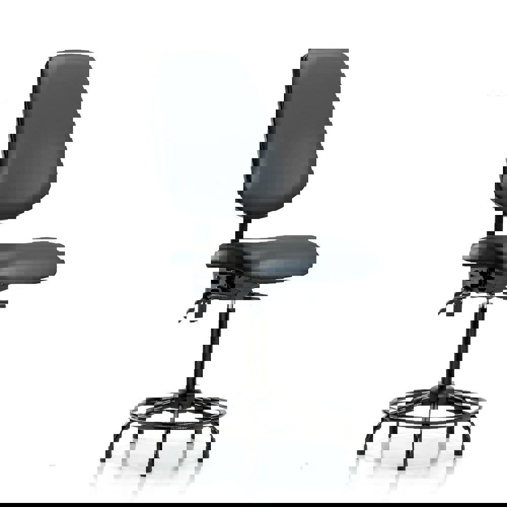 Task Chair: Vinyl, Carbon