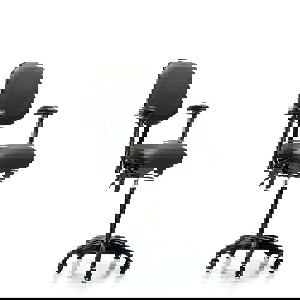 Task Chair: Vinyl, Carbon