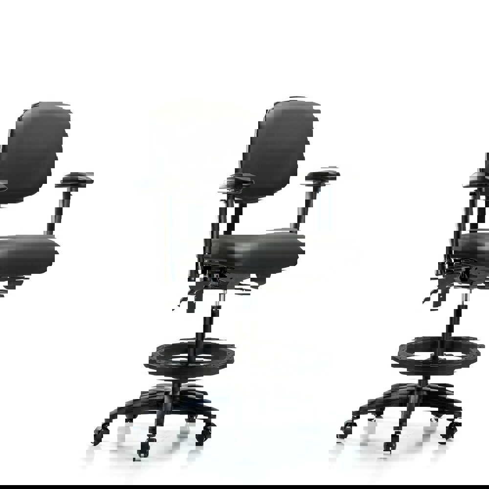 Task Chair: Vinyl, Carbon