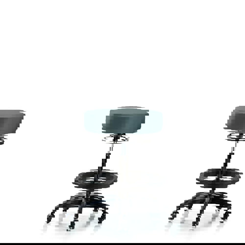 Lab Stool: Vinyl, 25