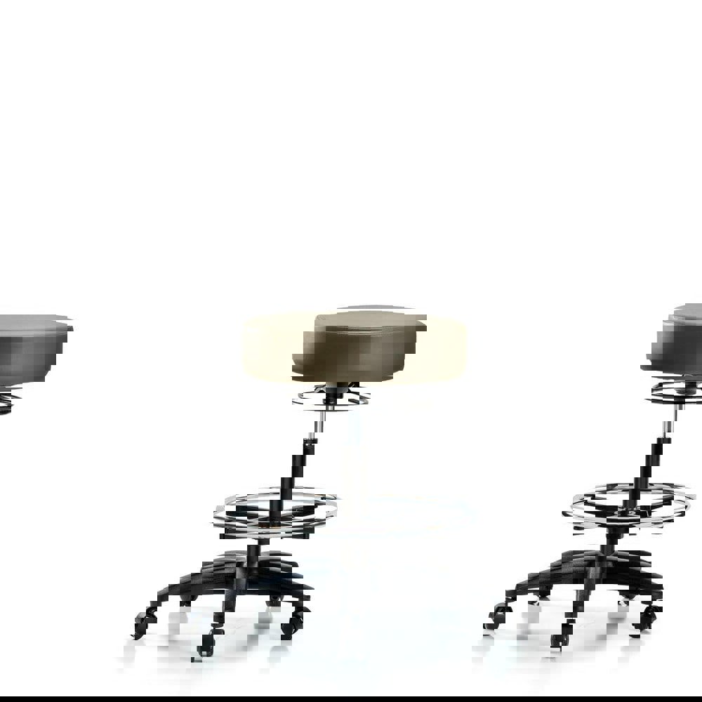 Lab Stool: Vinyl, 25