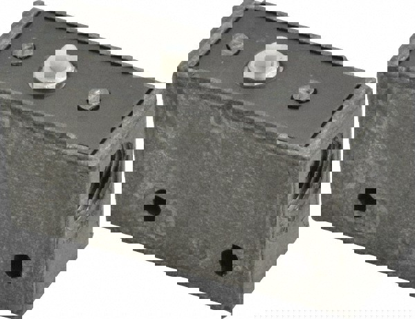 Mechanically Operated Valve: 3-Way Pilot, Pin Plunger Actuator, 1/8