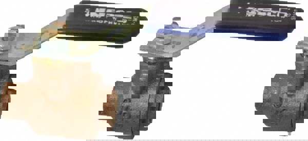 Standard Manual Ball Valve: 3/8