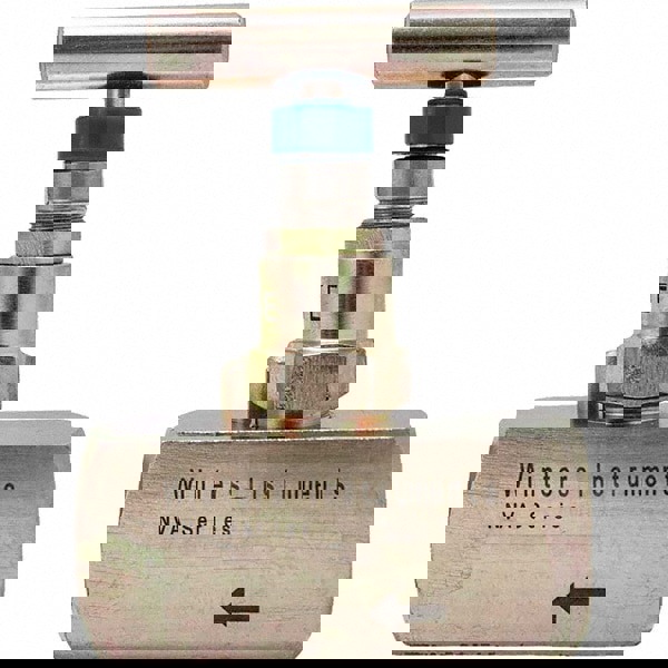 Needle Valve: Straight, 1/4