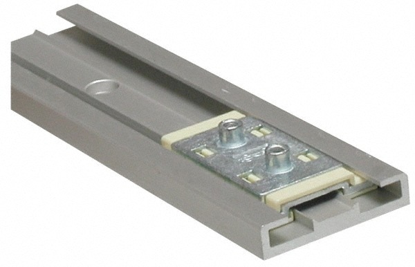 40mm L x 40mm W x 9.5mm H, 20mm Transverse Hole Spcg