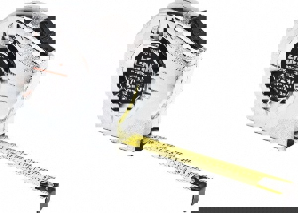 Tape Measure: 10' Long, 1/2