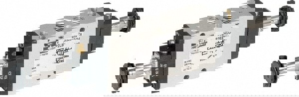 Solenoid Valve: 2-Position, 1/2