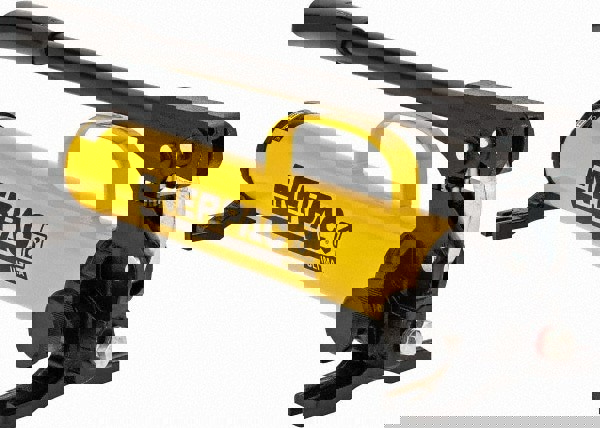 Manual Hydraulic Pump: 1 Stage, 0.5