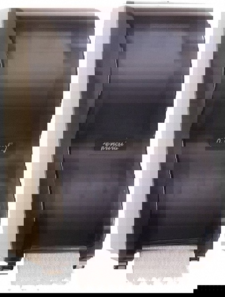 Paper Towel Dispenser: