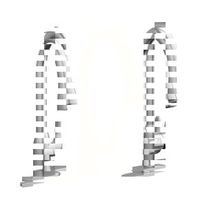 Single Handle Kitchen Faucet in Brushed Nickel