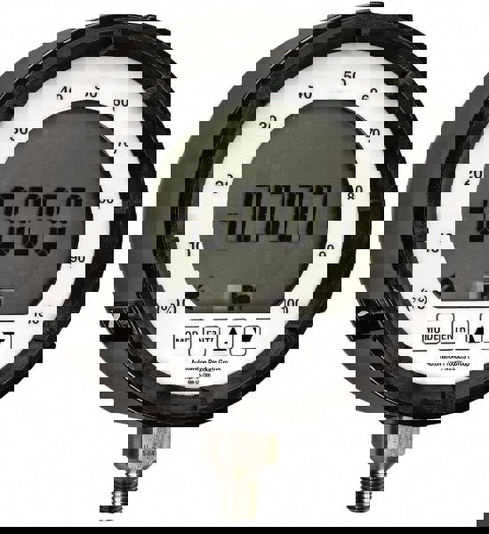 Pressure Gauge: 4-1/2