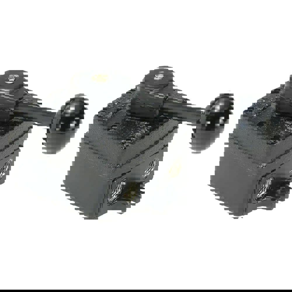 Manually Operated Valve: 4-Way & 3 Position, Hand Throttle-Manual Return Actuated