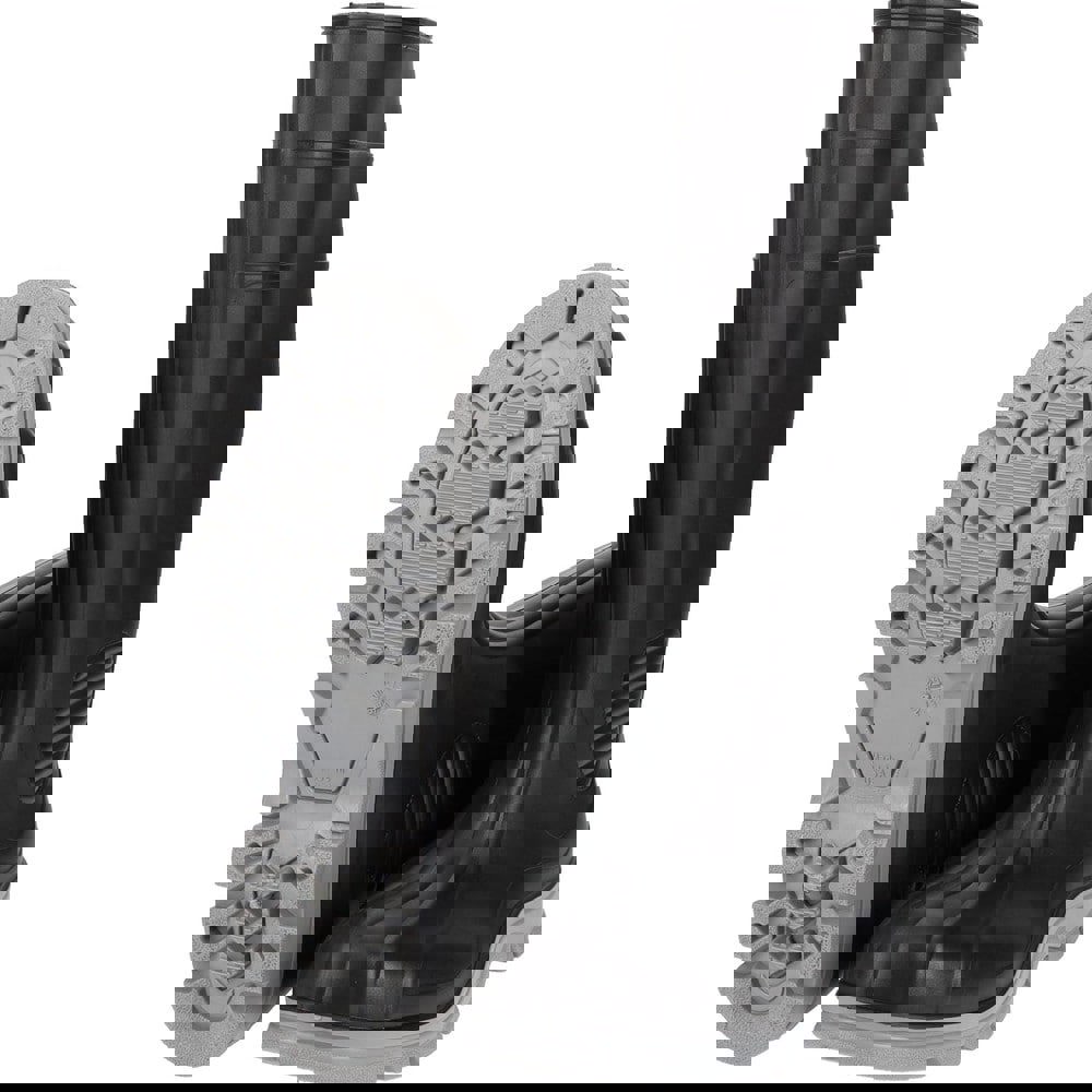 Work Boot: Size 6, 15