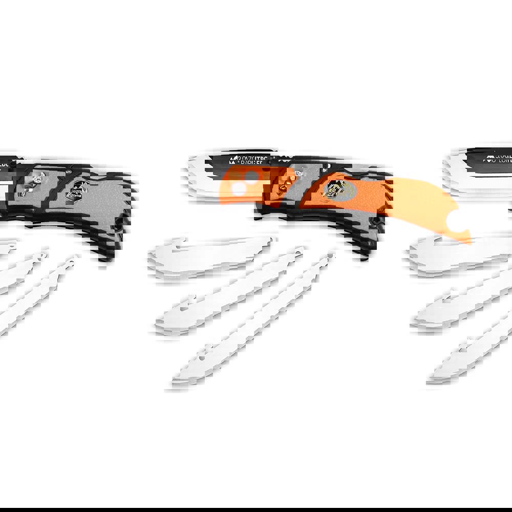 Pocket & Folding Knives; Edge Type: Plain ; Handle Material: Glass-Reinforced Nylon with Thermoplastic Elastomer ; Blade Length (Inch): 3 ; Blade Length (Decimal Inch): 3.0000 ; Closed Length (Inch): 4-1/2 ; Tip Type: Drop Point