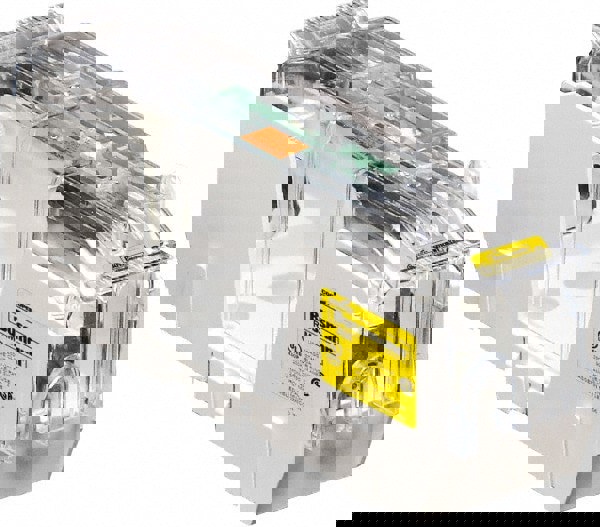 Fuse Blocks; Number of Poles: 1 ; Voltage: 250 VAC ; Wire Termination Type: Box Lug ; Compatible Fuse Class: R ; Block Width (mm): 92 ; Standards Met: CSA 47235 - 6225-01 Certified; cULus E14853 IZLT & IZLT7; UL Listed