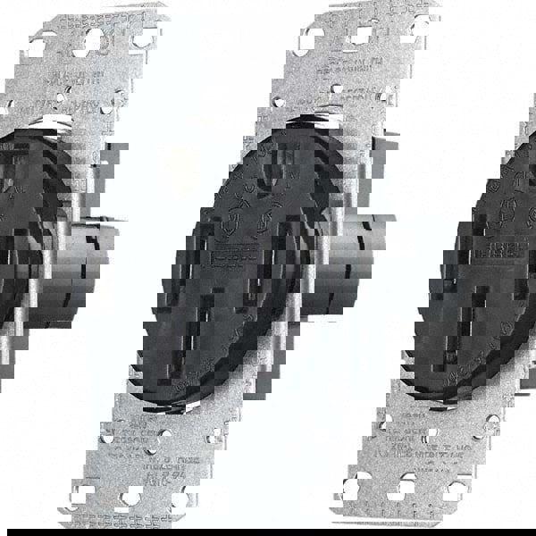 Straight Blade Single Receptacle: NEMA 14-50R, 50 Amps, Grounded