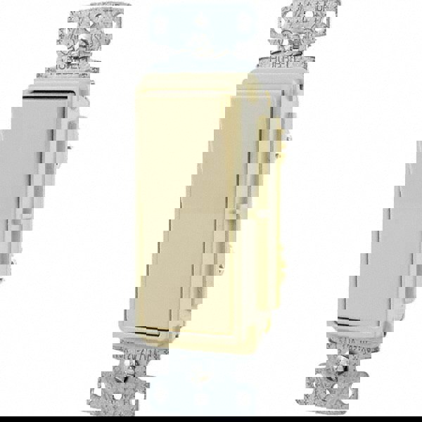 Rocker Switches; Switch Type: General Purpose ; Switch Sequence: Off-On ; Contact Form: SPST ; Operation Type: Maintained (MA) ; Terminal Type: Wire Leads ; Contact Plating: Silver Alloy