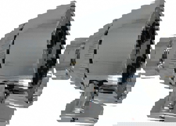 2.5 GPM, 2-1/4 Face Diameter, Shower Head with Brass Ball Joint