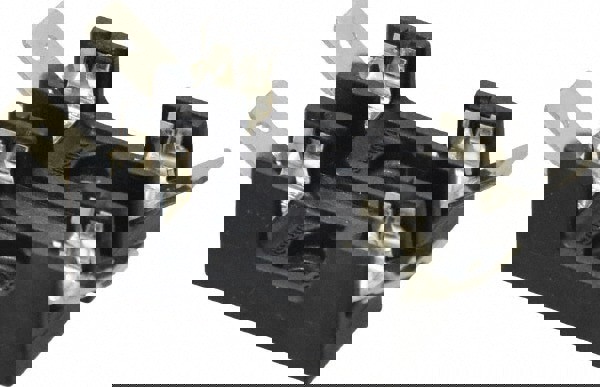 2 Pole, 300 VAC/VDC, 30 Amp, Bolt-in Fuse Block