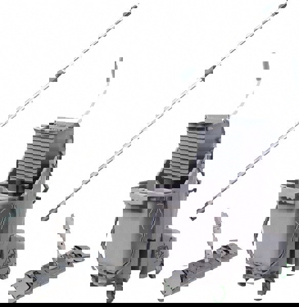 32 Qt Plastic Bucket & Wringer