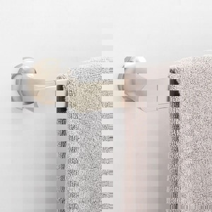 18 TWL BAR *BERWYN BN